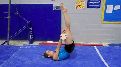 How To Do A Kip On Bars Everyday Gymnastics Gymnastics Workout Gymnastics Bar Gymnastics
