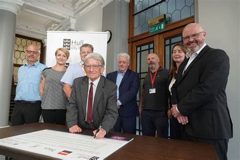(kingston upon) hull city council is the governing body for the unitary authority and city of kingston upon hull. Hull City Council pledges to support staff with terminal ...