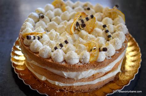 Scopri la ricetta facile e veloce del cucchiaio d'argento. Crema de lamaie cu mascarpone si frisca | Savori Urbane