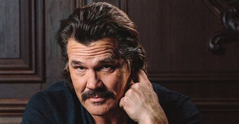 Josh Brolin Revels In The Role Of Go To Guy The New York Times