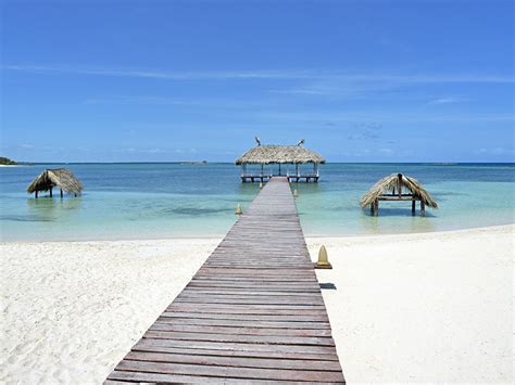 Iberostar selection cancún es un gran resort en el que hay villas con piscina y habitaciones con vistas panorámicas, varias piscinas, para niños y para adultos, instalaciones infantiles de star camp, varios restaurantes a la carta para la cena, buffets para comer al mediodía y desayunar, así como. ¿Cuántos cayos hay en Cuba? Islas y Cayos por Millares ...