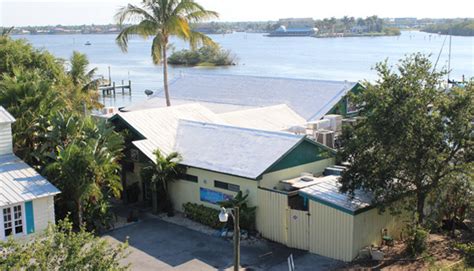 The Riverside Café Fine Dining And Bar Along The Indian River Lagoon In