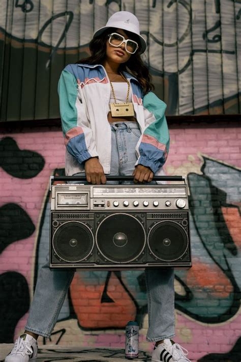 Pin By Angela Uzowulu On Hip Hop Outfits Hip Hop Women Hip Hop