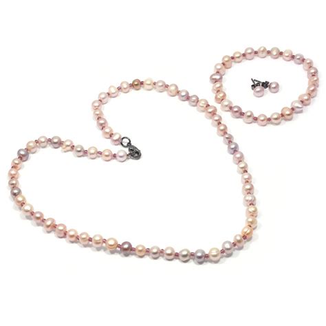 Pink Pearl Jewellery T Set
