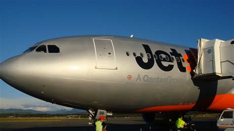 Jetstar Airbus A330 200 Vh Ebb Gold Coast Airport Australia A