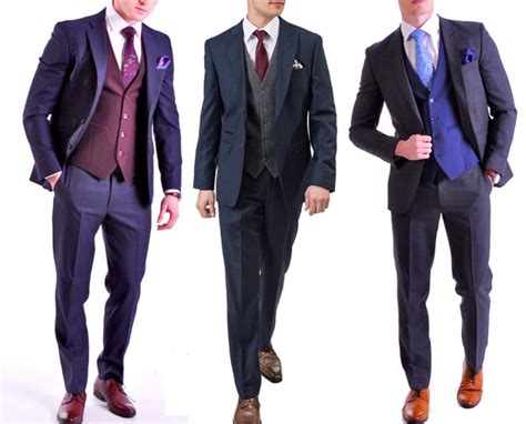 Editors' fashion picks for the best men's suits and blazers of the season. 33 Stylish Suits for 2018 Grooms | weddingsonline