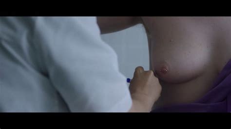 Liv Hewson Nude Naked Pics And Sex Scenes At Mr Skin