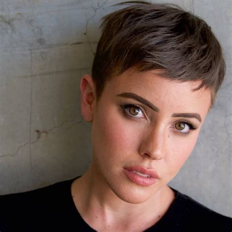Pin On Pixies And Short Hair Cuts