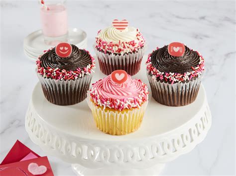 Valentines Day Jumbo Cupcakes Special Valentine Cupcakes All Kind