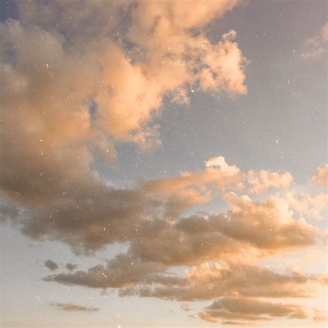 𝒉𝒖𝒏𝒏𝒊𝒆𝒃𝒖𝒎 ₊˚༄ Sky Aesthetic Nature Aesthetic Clouds