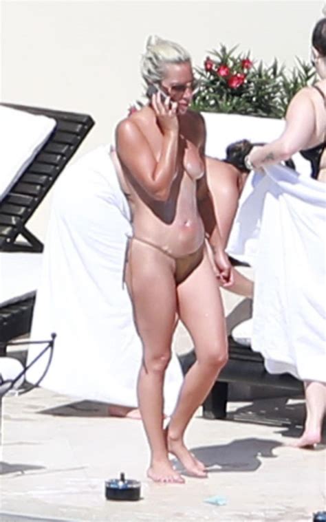 lady gaga nude topless in mexico the fappening