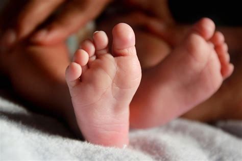 Free Picture Foot Skin Newborn Baby Child Blanket