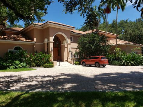 7 Beautiful And Highly Desirable Homes In Coral Gables Haven Lifestyles