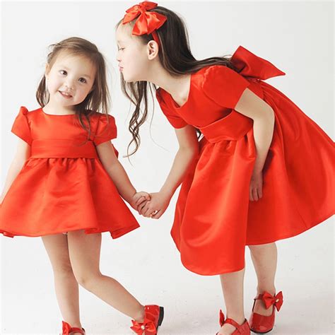 فتاة الأميرة اللباس للأطفال الفتيات اللباس الأحمر مساء لطيف الفاخرة منفوش الأزياء ثنى الحرير