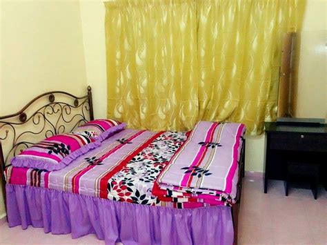 Mari teruskan ke dekorasi ruang pejabat kecil. Kamarudin Homestay Bandar Melaka (With images) | Melaka ...