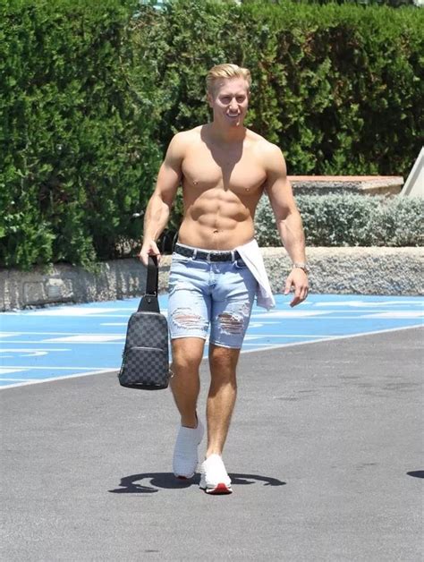 Kris Babeson Sports Huge Bulge As He Goes Topless In Tight Denim Shorts Worldlifestylenews Com