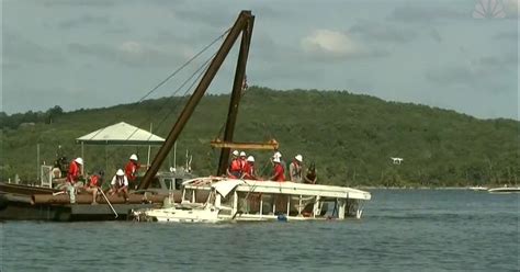Missouri Duck Boat Involved In Fatal Accident Is Removed From Lake