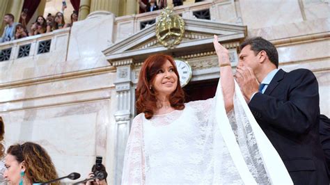 Cristina Ya Es Oficialmente Presidenta Interina De La Nación Con La