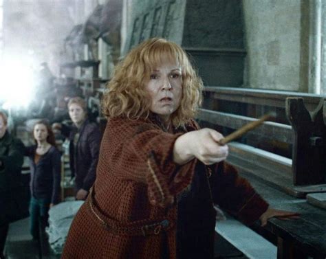 Molly Weasley Wiki Harry Potter Fr Amino