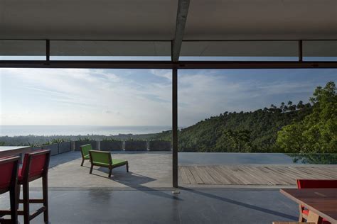 Stunning Views In Thailand The Naked House Icreatived