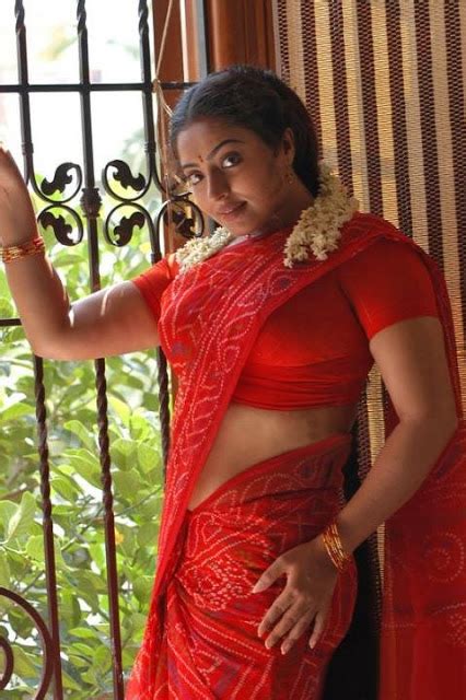 Kerala Hot Pavada Girls And Actress Boob Show Spicy Pic