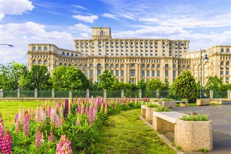 Bukarest In Rumänien Sehenswürdigkeiten Kultur And Genuss