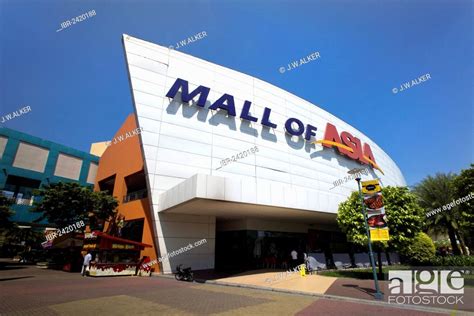 Sm Mall Of Asia One Of The Biggest Shopping Centers In Asia Pasay