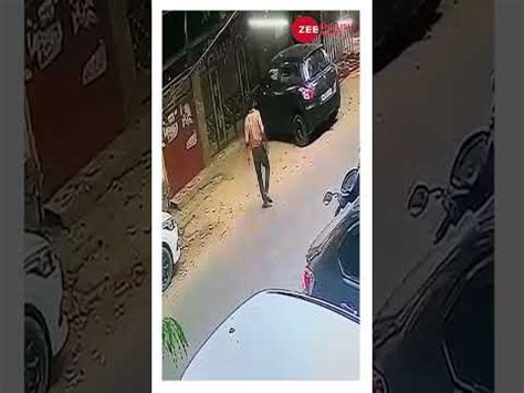 Oye Lucky Style Thief Steals Cycle From Delhi House Shorts Viral