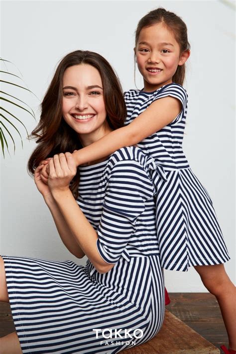 We did not find results for: Partnerlook Mama & Tochter: Streifenkleid in Schwarz/ Weiß ...