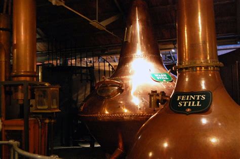 Rum Herstellung nach der Pot Still Destillation | Rum