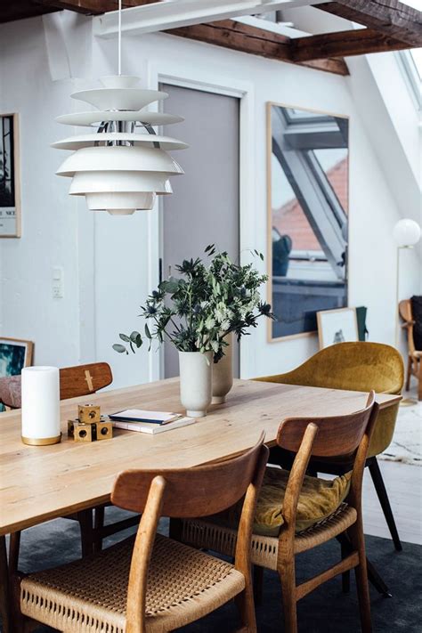 Pieds fer massif, bois de qualité, solide & fiable et proposant un design très actuel. Copenhaguen loft (avec images) | Salle à manger moderne ...