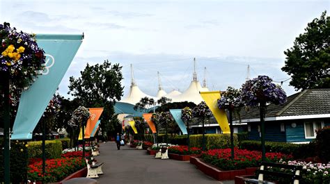 Butlins minehead underwent major development during the 1980s, when problems with flooding were finally fixed, and both the indoor and outdoor swimming pools were converted into funpools with the. Tantrums To Smiles: Our Family Holiday at Butlins Minehead!