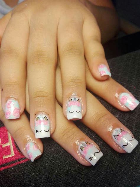 Este diseño no es muy fácil. Uñas de UNICORNIO » Fáciles y Paso a Paso para Niñas