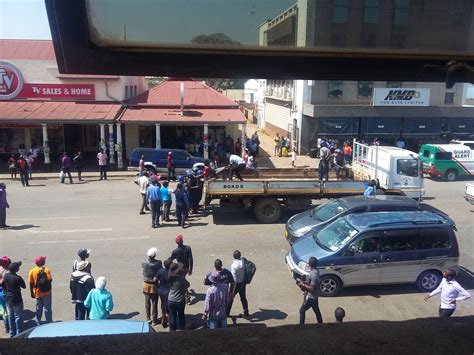 Gweru Battles As Vendors Resist Eviction Over Typhoid Zimbabwe News Now