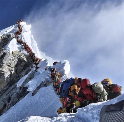 Mount Everest Tote Stau Am Mount Everest 13 Bilder Vom Andrang Auf