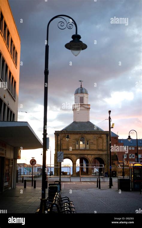 Evening View From King Street Of The Old Town Hall South Shields Stock