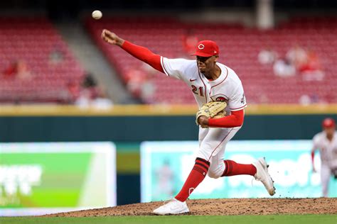 Reds Hunter Greene Shows Progress And An Impressive Slider In Second Crack At Brewers The
