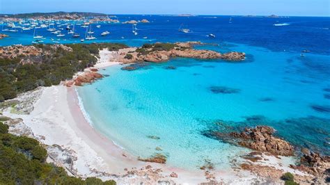 17,111 likes · 809 talking about this. K-World - Plage Rose de Budelli