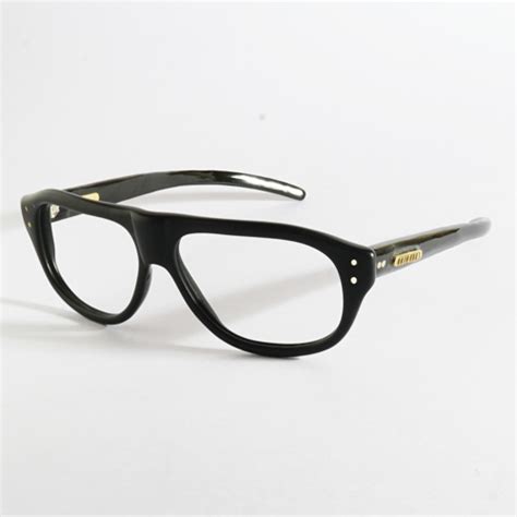 Sustainable Bespoke Eyewear Coco Leni Germany Designer Eyeglass