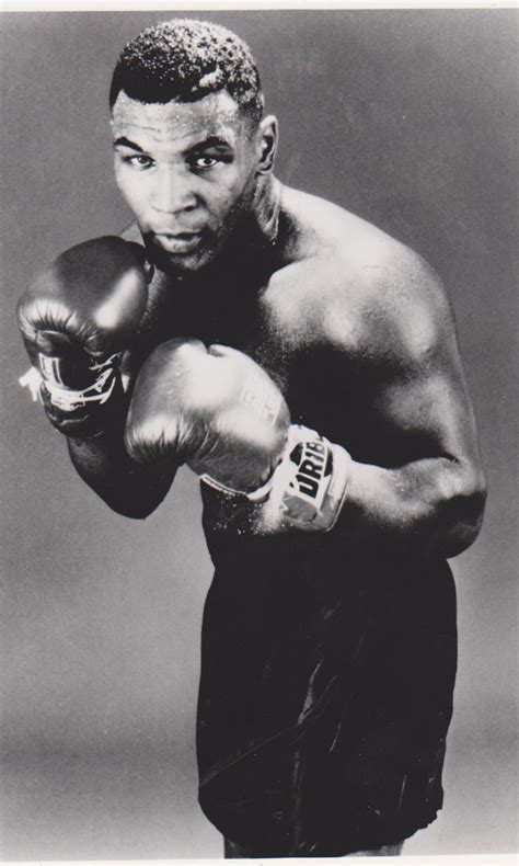 Mike Tyson Heavyweight Champion Msn Vintage 8x10 Bw Boxing