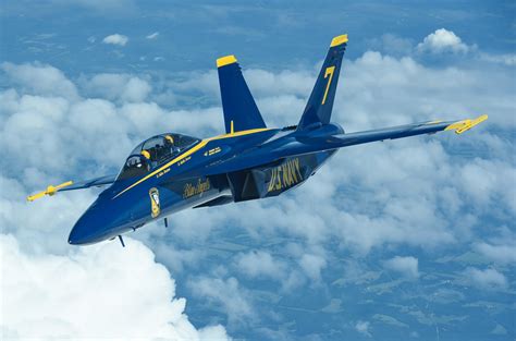 Us Navy Blue Angels Refueled By Joint Base Mdl Kc 10 Extender Us