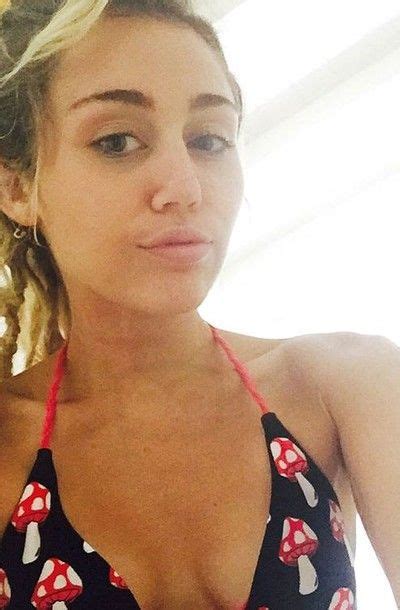 Looklive Shop What You Watch Miley Cyrus People Instagram