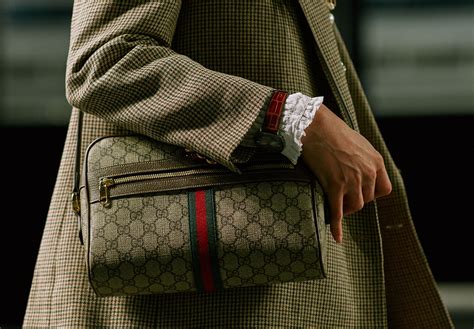 gucci official site redefining modern luxury fashion