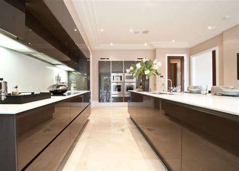 Extreme Linear Balanced Minimal Kitchen Design In Private Residence