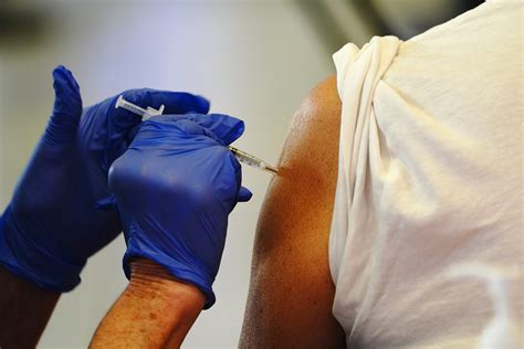 California To Expand Vaccine Eligibility To Millions With Pre Existing