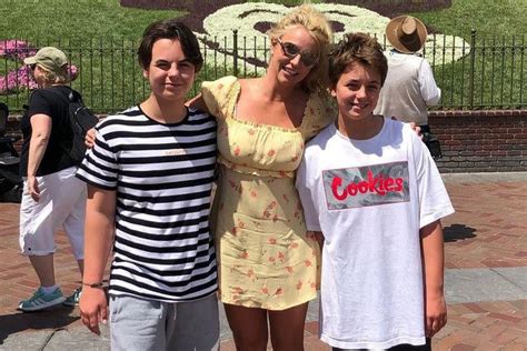 Photos Of Britney Spears With Sons Sean Preston And Jayden James
