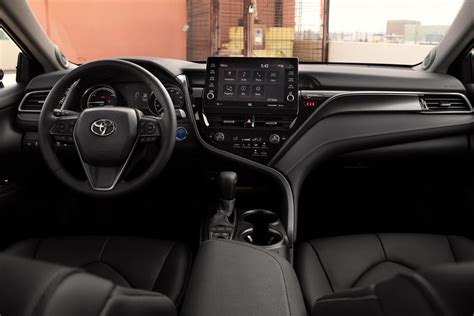 Toyota Camry Hybrid Review Trims Specs Price New Interior