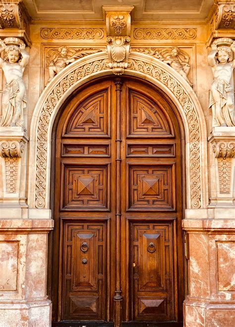 Gran via 684 - Barcelona | Classic doors, Medieval door, Wooden doors