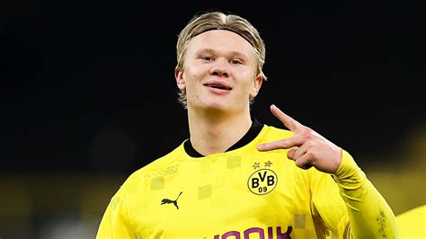 Dortmund Chief Watzke Believes Star Striker Haaland Will Stay For