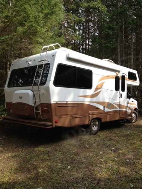 2015 Used Lazy Daze 24 Twin King Bed Class C In Washington Wa